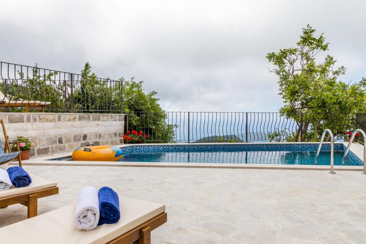 Villa Ladera Lapcici Budva Exteriör bild