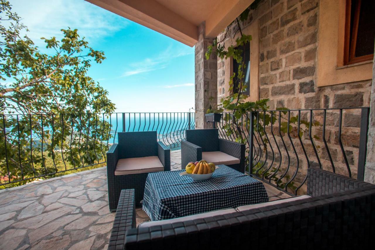 Villa Ladera Lapcici Budva Exteriör bild